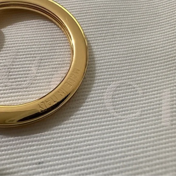 Gucci Puppy-Shaped Keychain - Picture 5 of 6